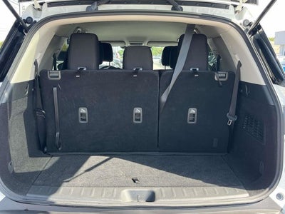 2025 Nissan Pathfinder S