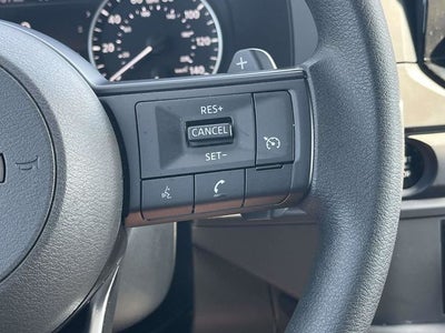 2025 Nissan Pathfinder S