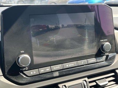 2025 Nissan Pathfinder S
