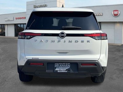 2025 Nissan Pathfinder S
