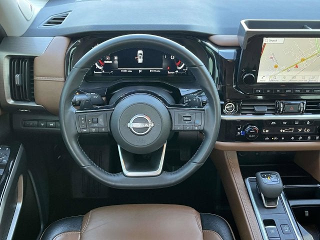 2024 Nissan Pathfinder Platinum