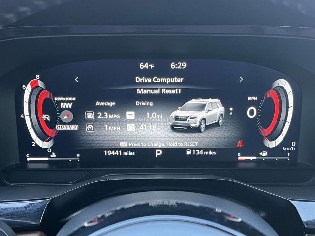 2024 Nissan Pathfinder Platinum