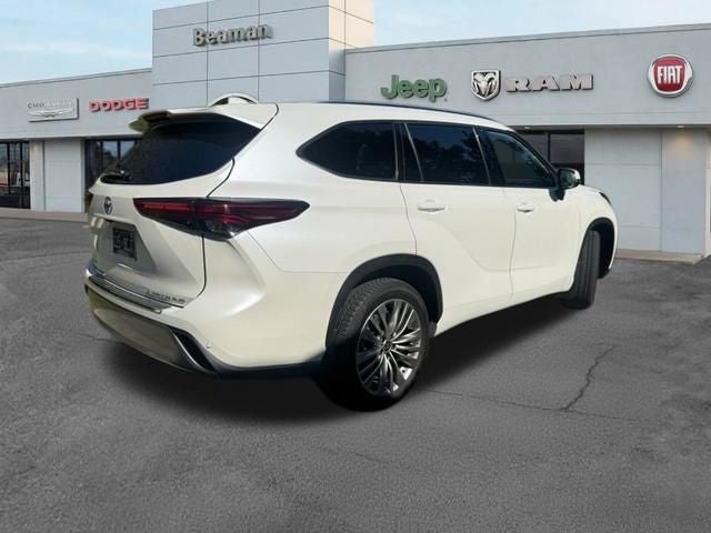 2021 Toyota Highlander Platinum