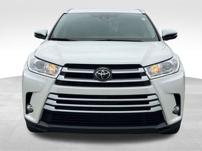 2017 Toyota Highlander Base