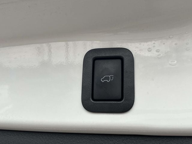 2017 Toyota Highlander Base