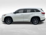 2017 Toyota Highlander Base