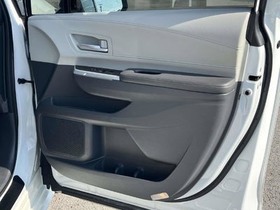 2021 Toyota Sienna XLE 8 Passenger