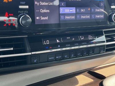 2021 Toyota Sienna XLE 8 Passenger