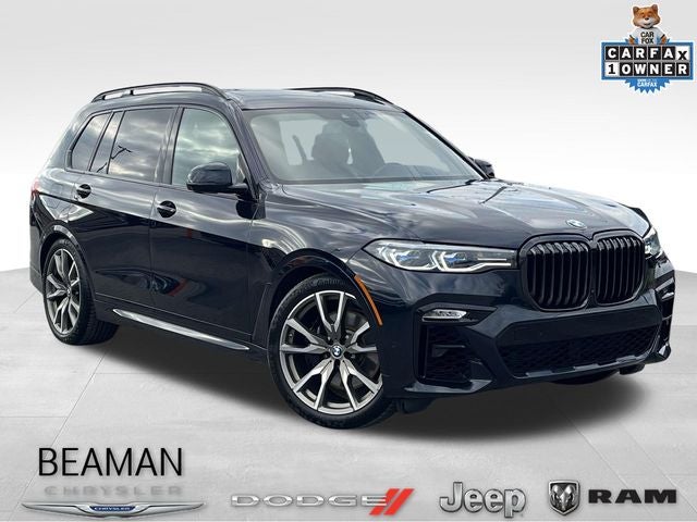 2022 BMW X7 M50i