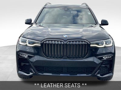 2022 BMW X7 M50i