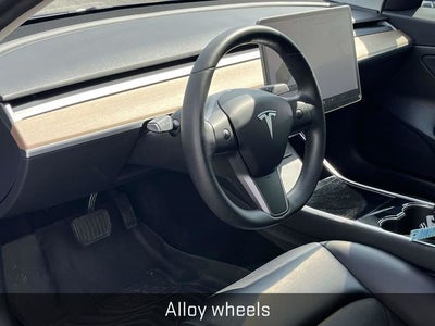 2020 Tesla Model 3 Standard Range Plus