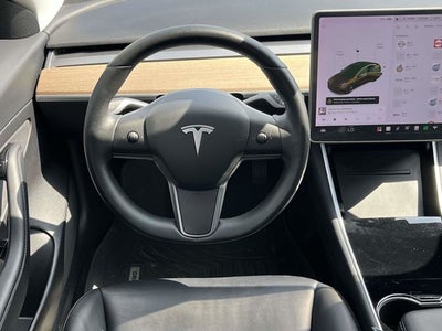 2020 Tesla Model 3 Standard Range Plus