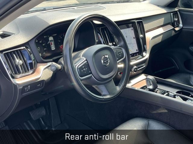 2022 Volvo S60 B5 Momentum