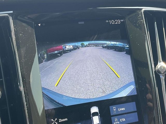 2022 Volvo S60 B5 Momentum