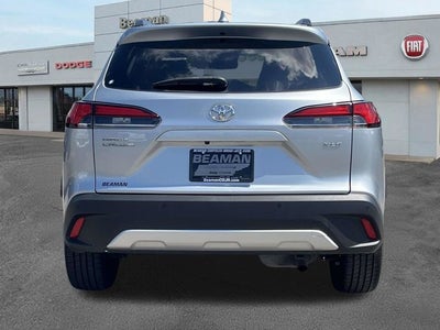 2023 Toyota Corolla Cross XLE