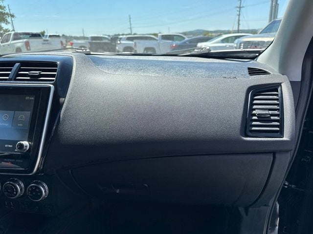 2024 Mitsubishi Outlander Sport Base