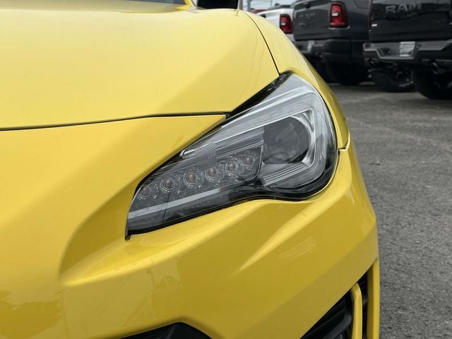 2017 Subaru BRZ Series.Yellow