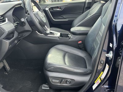 2019 Toyota RAV4 XLE Premium