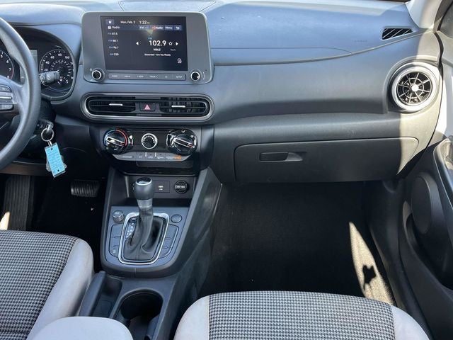 2023 Hyundai Kona SE