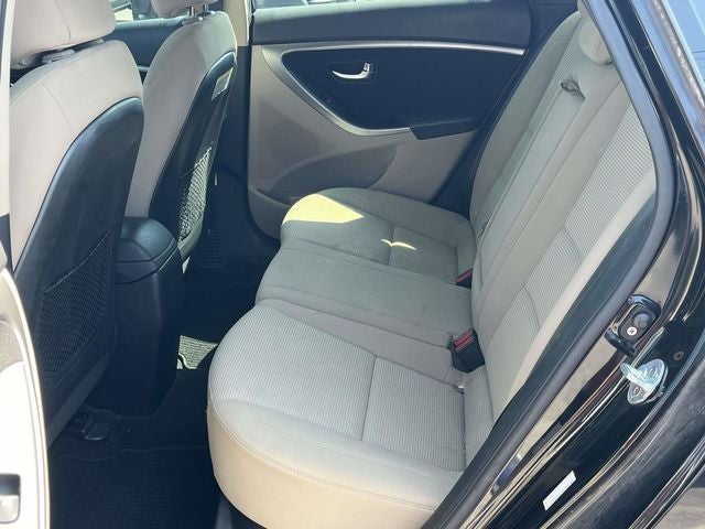 2017 Hyundai Elantra GT Base