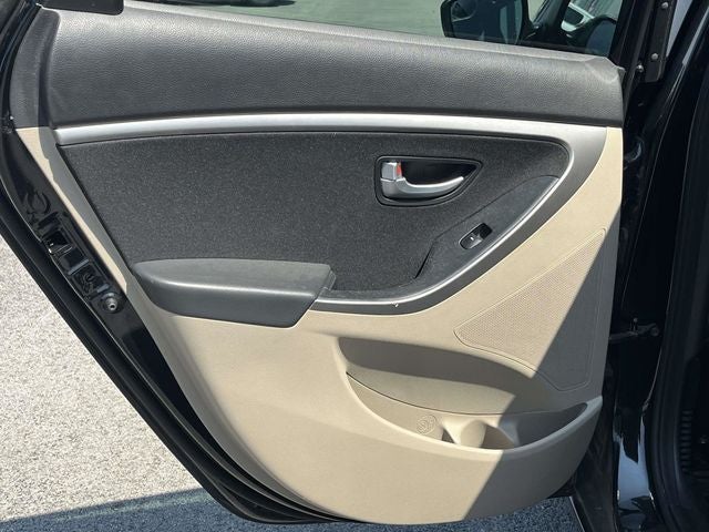 2017 Hyundai Elantra GT Base