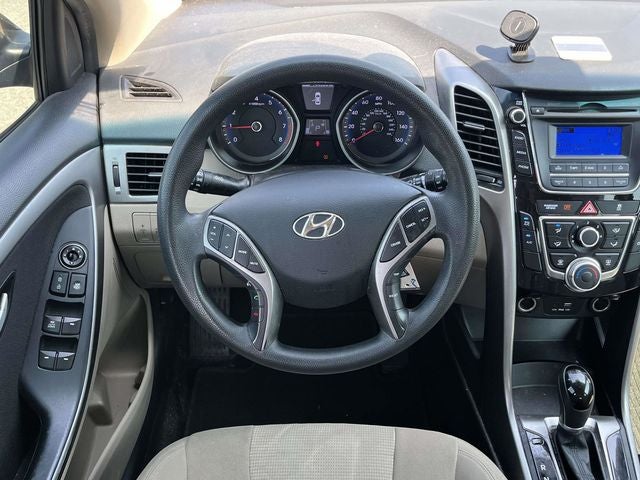2017 Hyundai Elantra GT Base