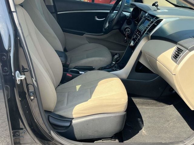 2017 Hyundai Elantra GT Base