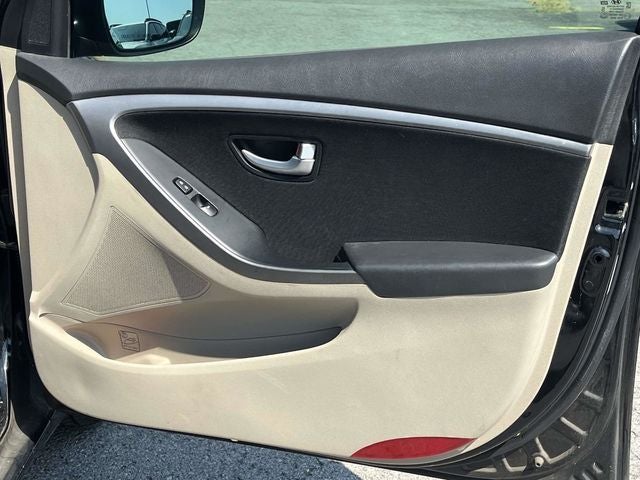 2017 Hyundai Elantra GT Base