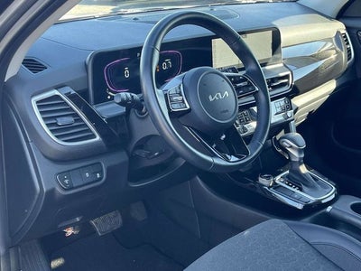 2025 Kia Seltos S