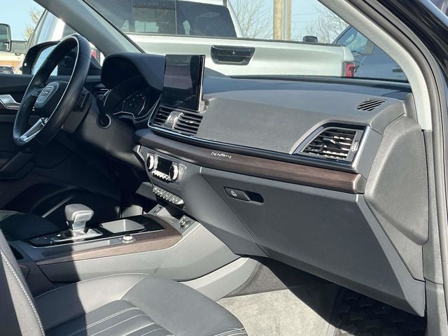 2023 Audi Q5 40 Premium quattro
