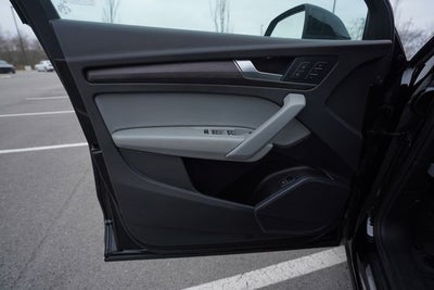 2022 Audi Q5 45 S line Premium quattro