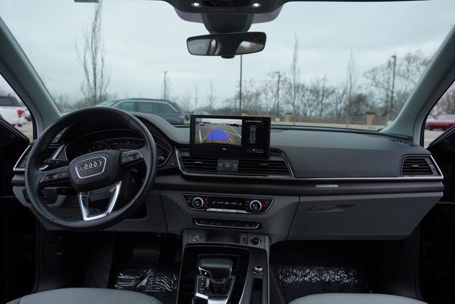2022 Audi Q5 45 S line Premium quattro