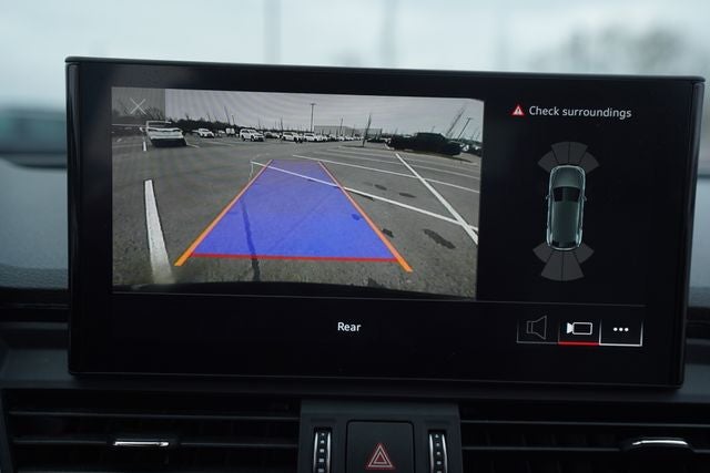 2022 Audi Q5 45 S line Premium quattro