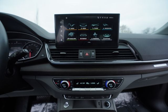 2022 Audi Q5 45 S line Premium quattro