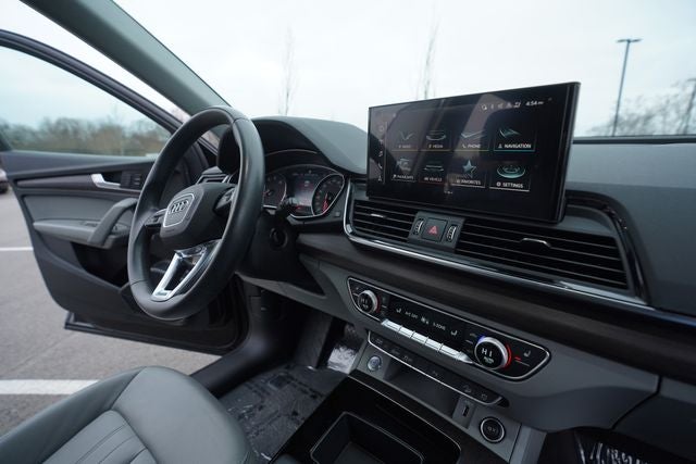 2022 Audi Q5 45 S line Premium quattro