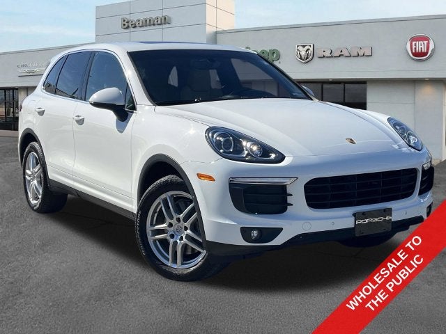 2016 Porsche Cayenne Base — photo 1 of 36