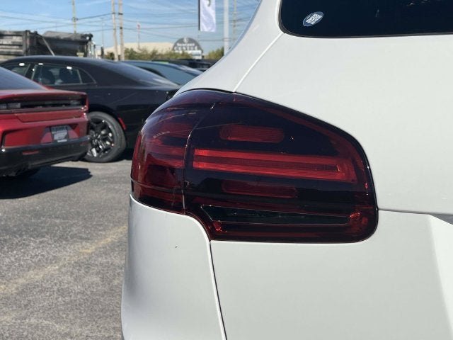 2016 Porsche Cayenne Base