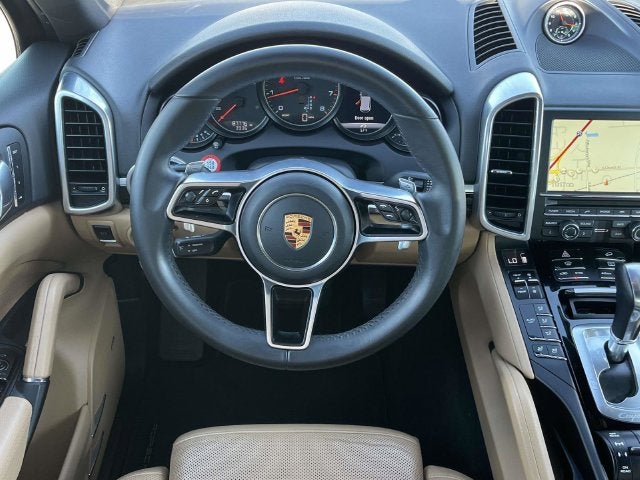 2016 Porsche Cayenne Base