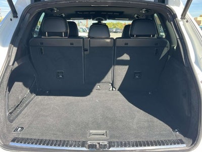 2016 Porsche Cayenne Base
