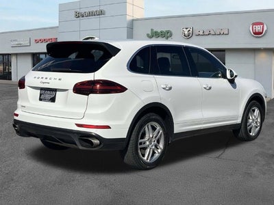 2016 Porsche Cayenne Base