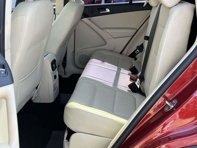 2016 Volkswagen Tiguan SE