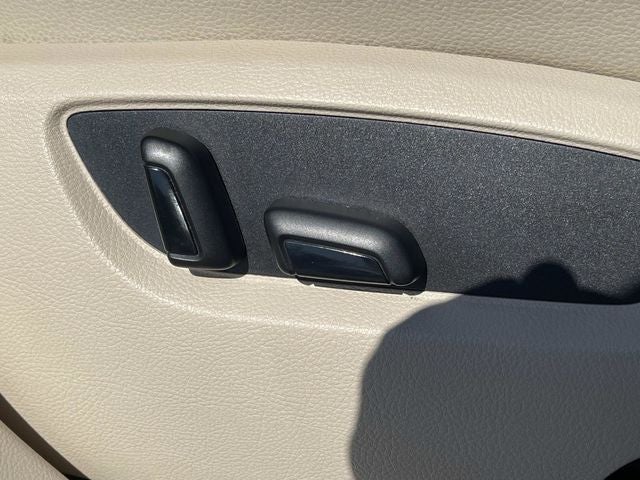 2012 Volkswagen Touareg VR6 FSI Sport