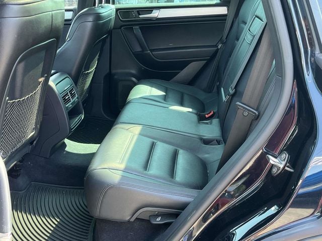 2017 Volkswagen Touareg V6 4Motion