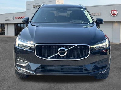 2021 Volvo XC60 T5 Momentum