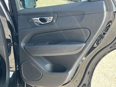 2021 Volvo XC60 T5 Momentum