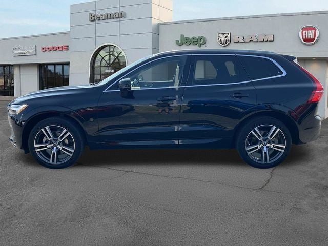2021 Volvo XC60 T5 Momentum