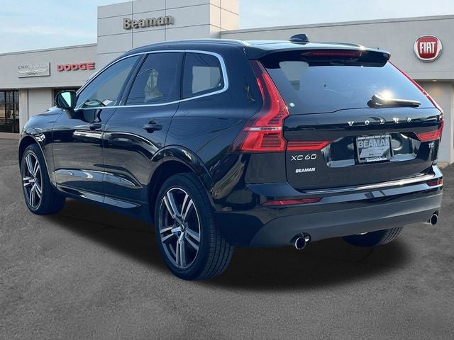 2021 Volvo XC60 T5 Momentum
