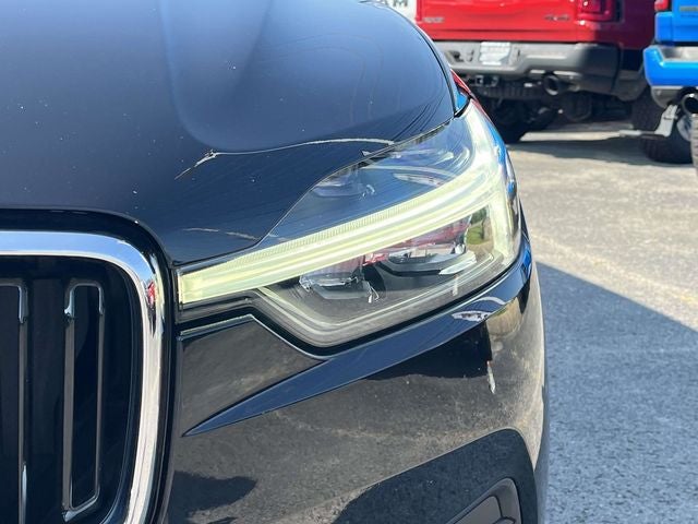 2021 Volvo XC60 T5 Momentum