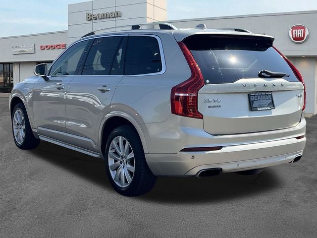 2016 Volvo XC90 T6 Momentum