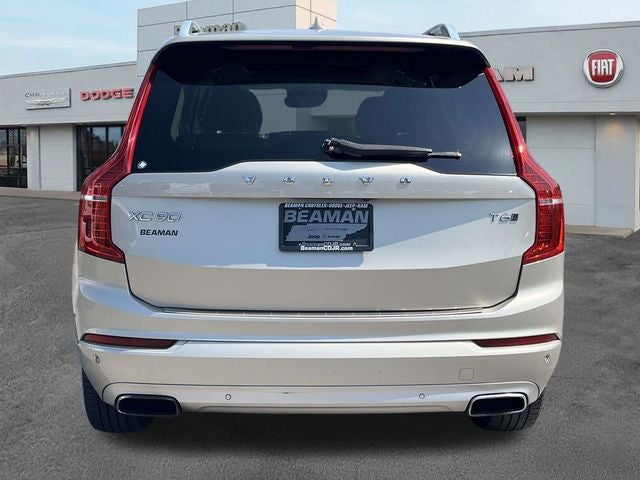 2016 Volvo XC90 T6 Momentum